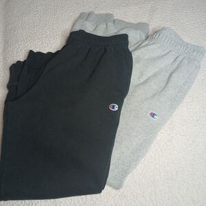 Champion Jogger Sweatpants Bundle Men’s L – Black & Gray Athletic Sweats